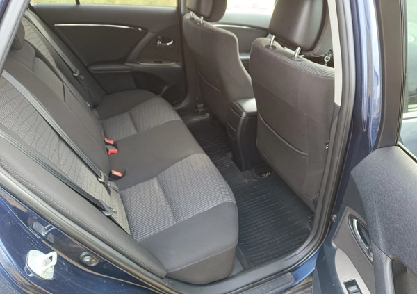 Toyota Avensis cena 23900 przebieg: 301000, rok produkcji 2010 z Węgliniec małe 596